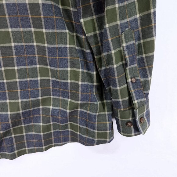 Ariat Pro Shirt Green Plaid Size Medium Button Down Long Sleeve Flannel - Picture 11 of 13